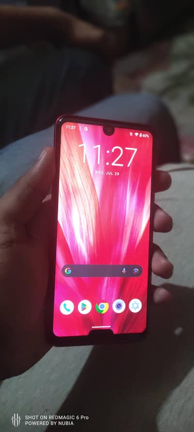 Sharp Aquos R3