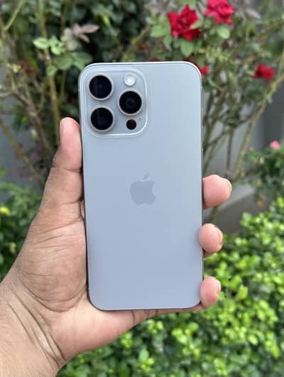 Apple iPhone 15 Pro Max JV 256Gb Natural titanium