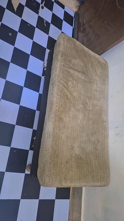 2 seter sofa one peace for sale