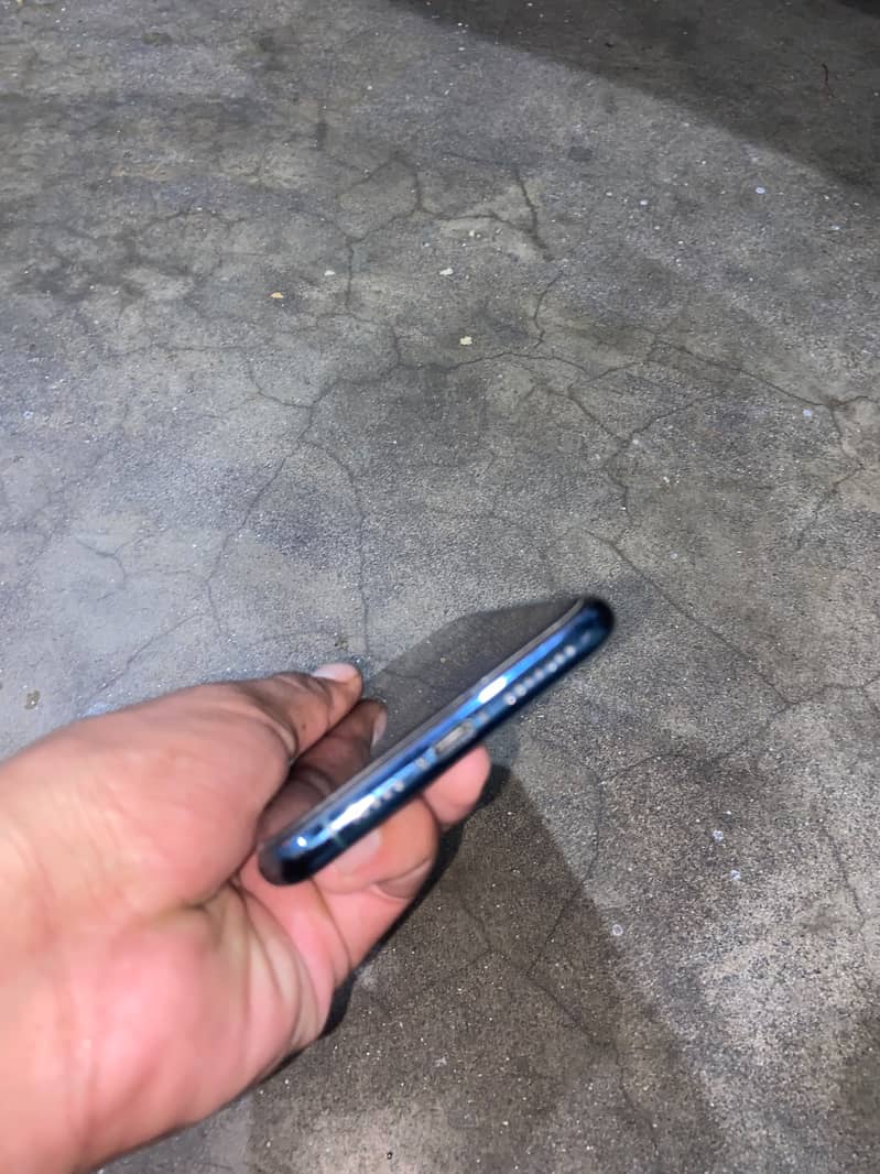 Apple iPhone 11 Pro Max 5