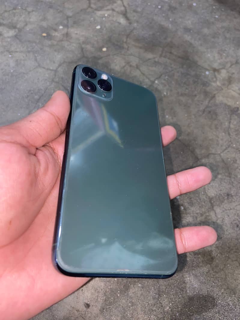 Apple iPhone 11 Pro Max 6
