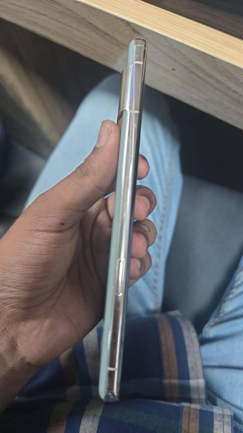 pixel 7 pro 4