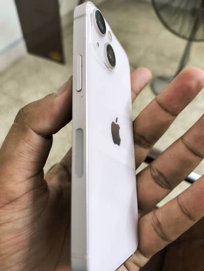 Apple iPhone 13 mini