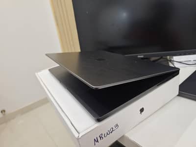 Macbook Pro 16 M3 Pro MRW23 12 Core CPU 18 Core GPU 36GB 512GB Space