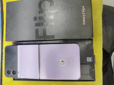 Samsung Mobile Z Flip 4
