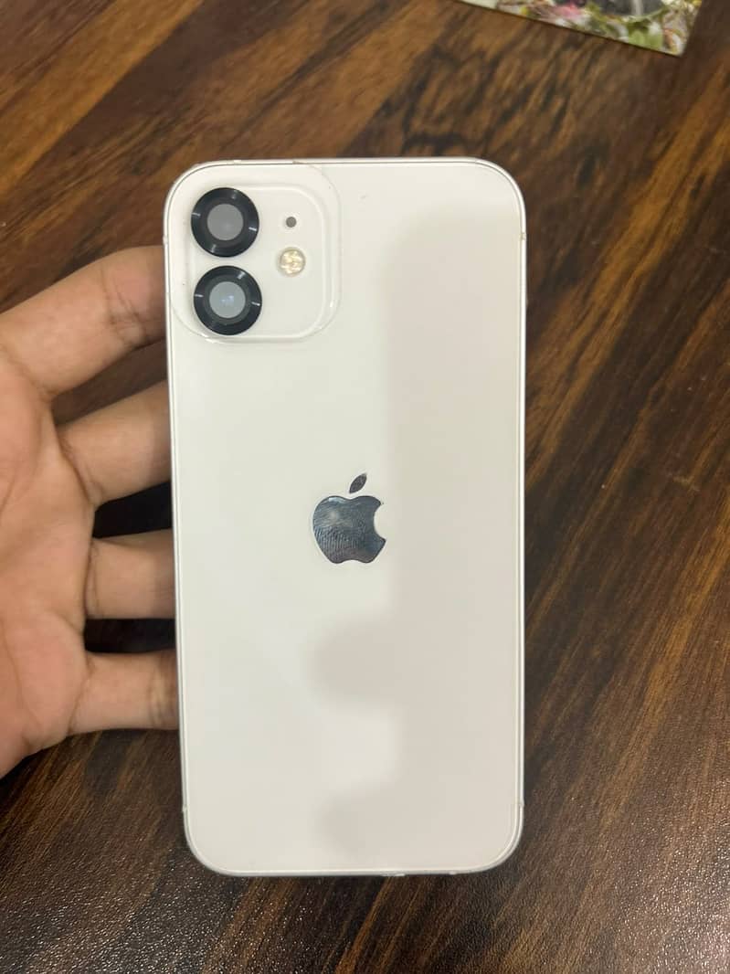 Apple iPhone 12 0