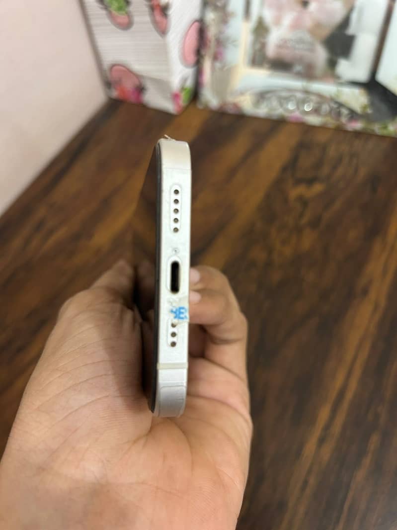 Apple iPhone 12 2