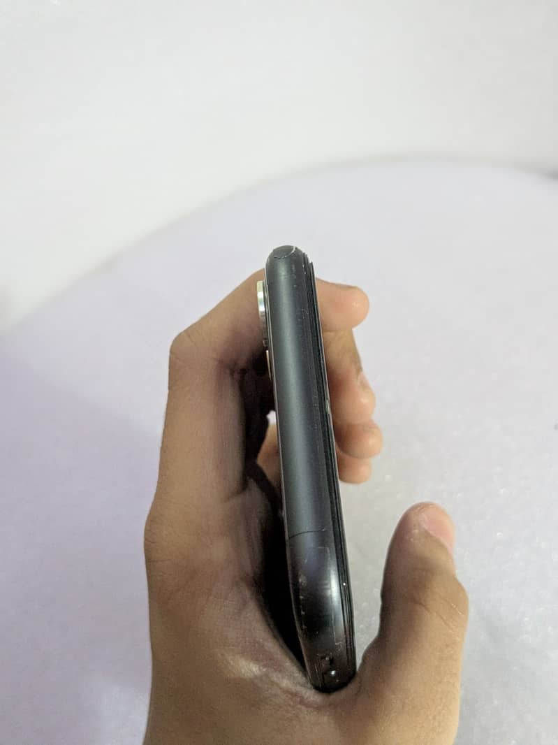 Apple iPhone 11 5