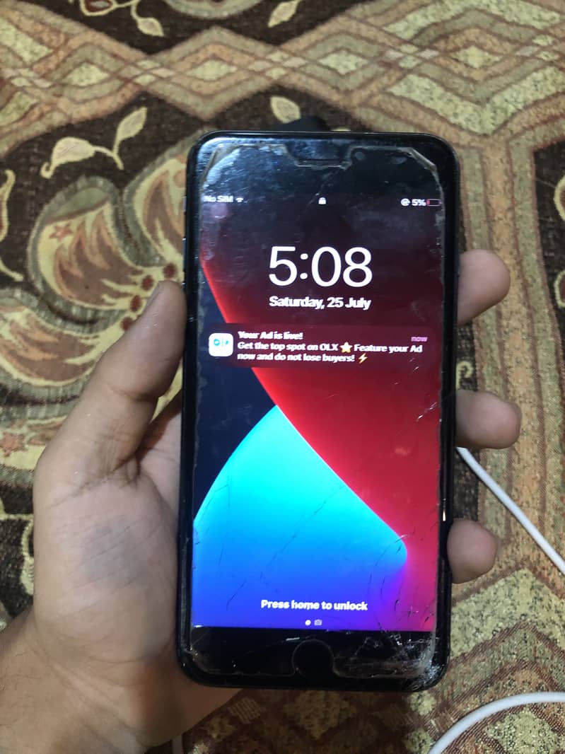 Apple iPhone 7 Plus 1