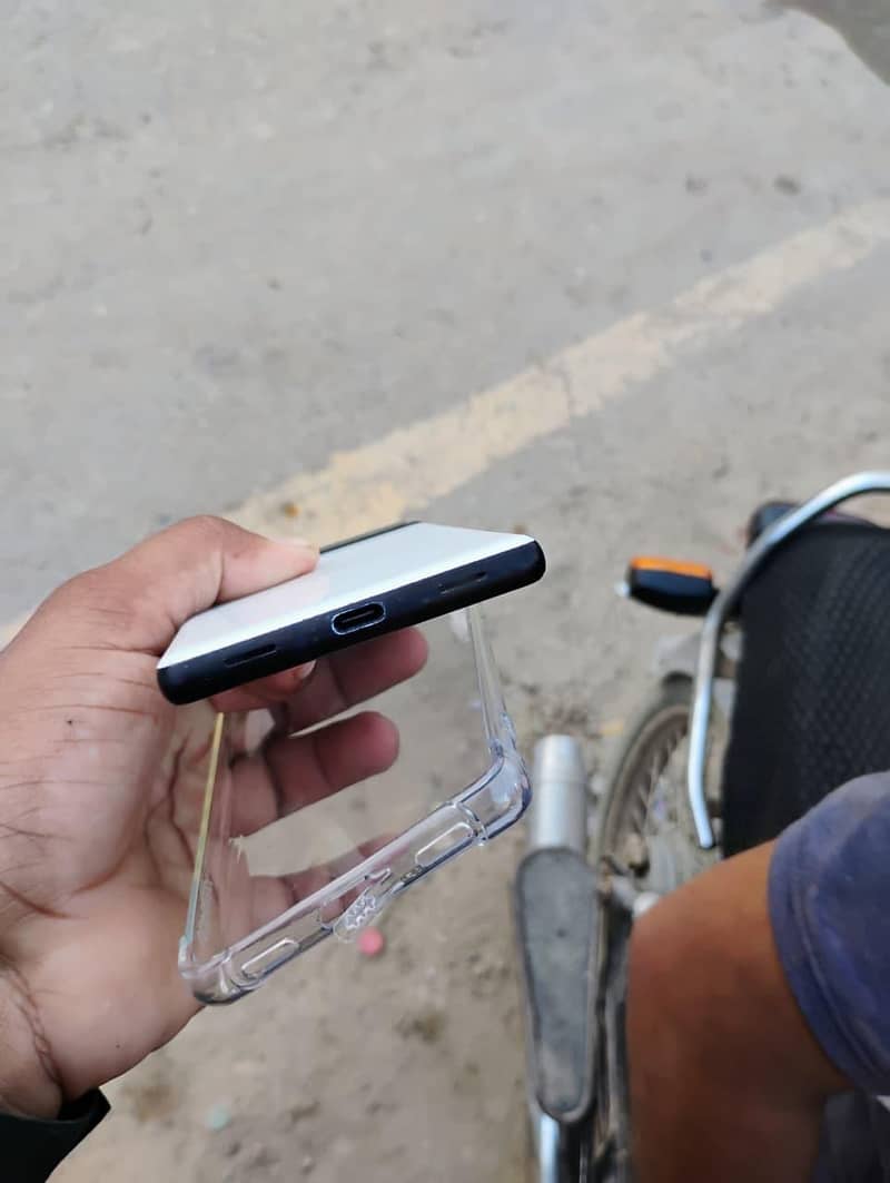 Google Pixel 6a 0