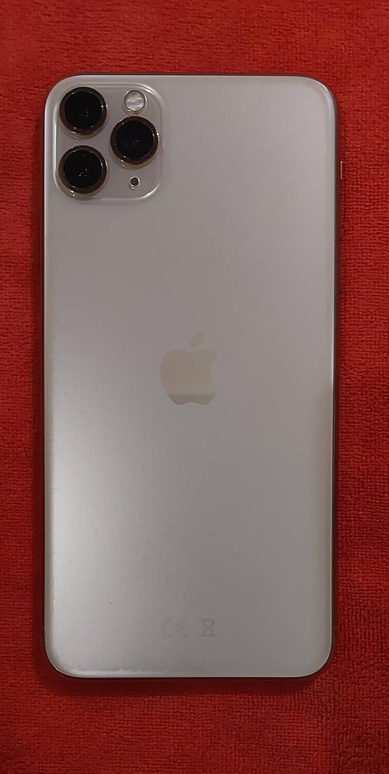 Apple iPhone 11 Pro Max 1