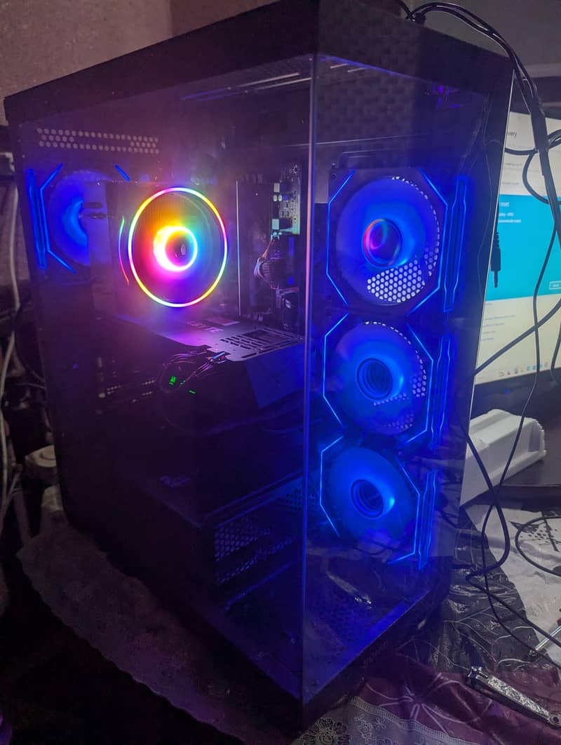 Full glass PC casing 2