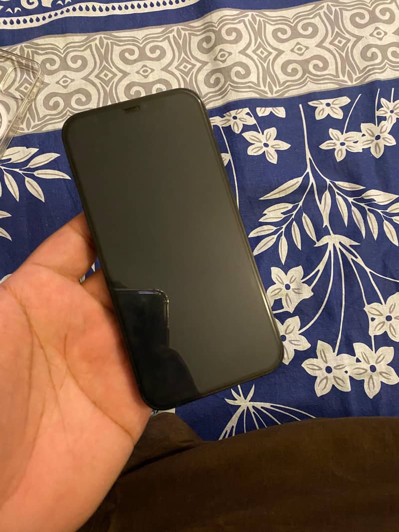 Apple iPhone 12 Pro 1
