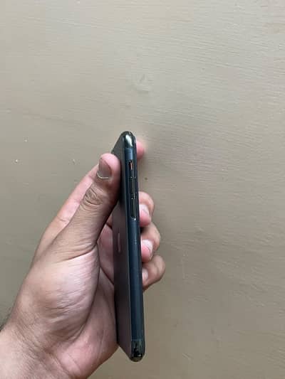 Apple iPhone 11 Pro