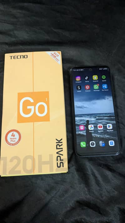 Tecno Spark Go 8/64