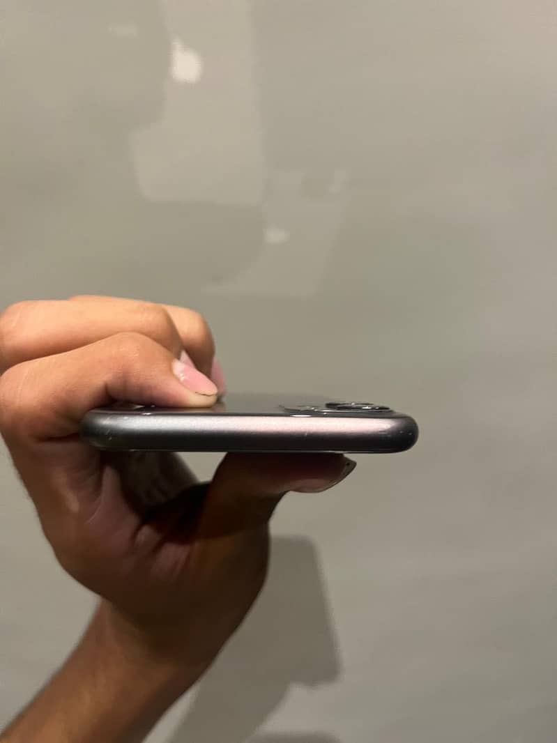 Apple iPhone 11 2
