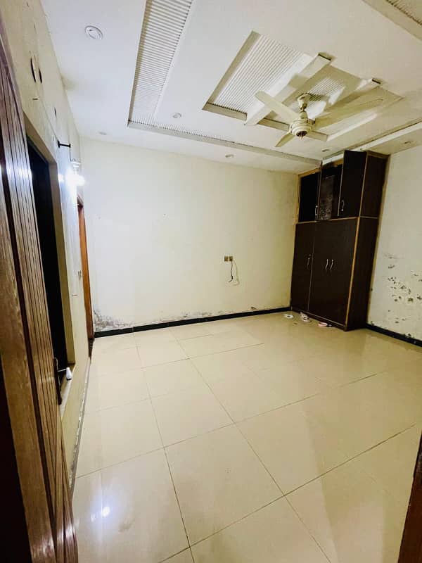 Lower portion for Rent 5