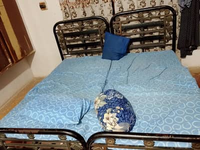Iron rod bed 2