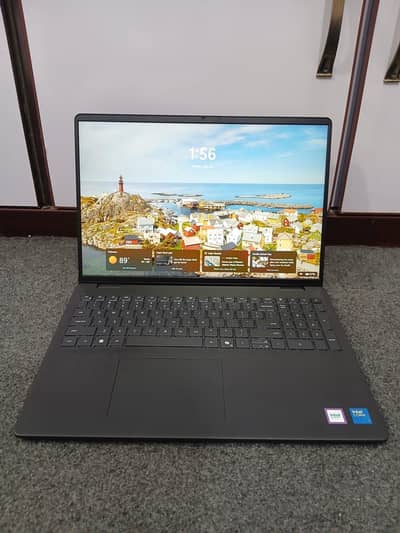 DELL 16 – Core 7 150U 14th Gen | Touchscreen | 16" FHD