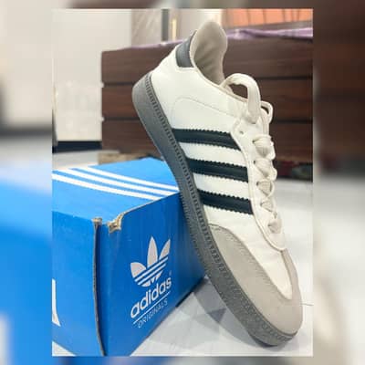 Men's Sports Shoes – Excellent Condition – Size 41