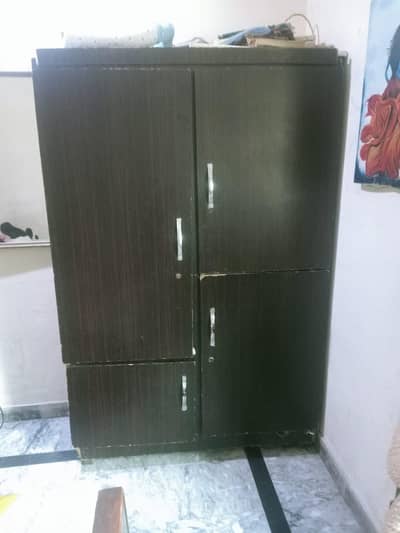 wardrobes Almari