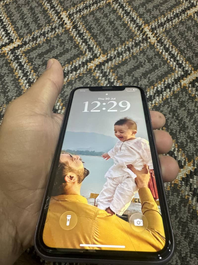 Apple iPhone 11 6