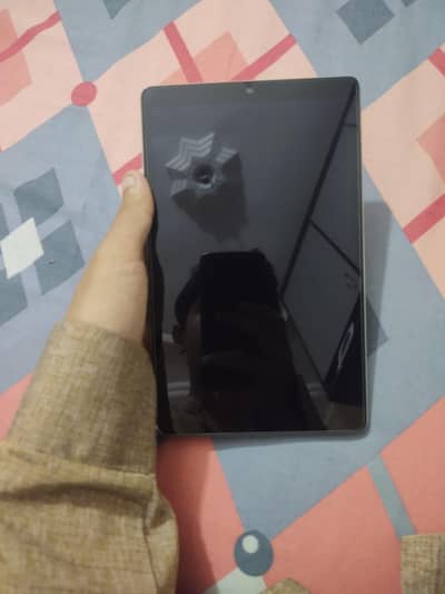 DOCOMO tablet d-42A 128 gb storage 4gb ram box pack
