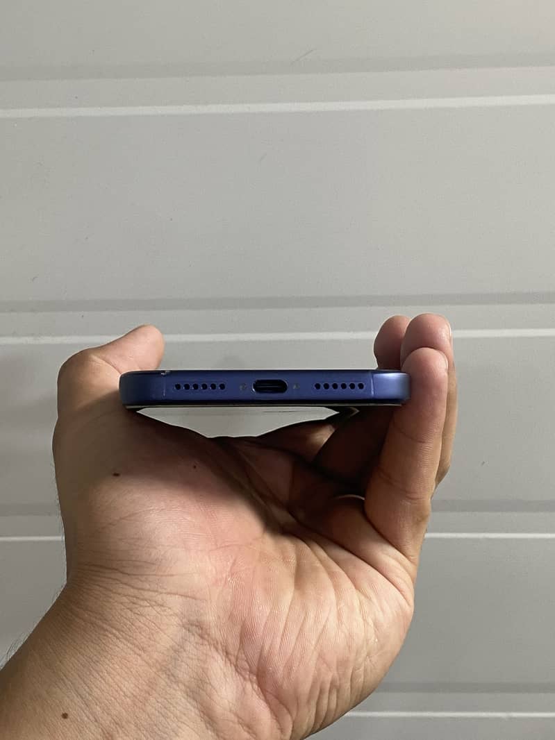 Apple iPhone 17 Pro Max 5