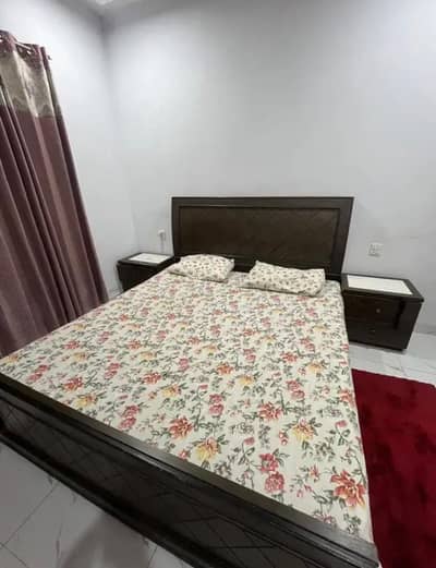 Pure wood bed