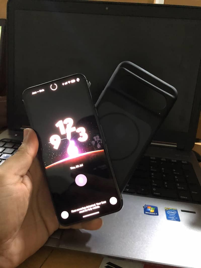 Google Pixel 8 2