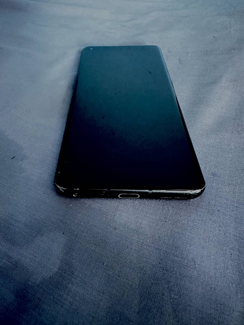 One Plus 10 Pro 1