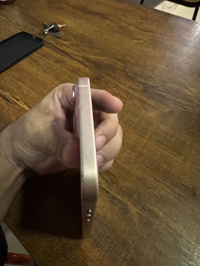 Apple iPhone 15 plus