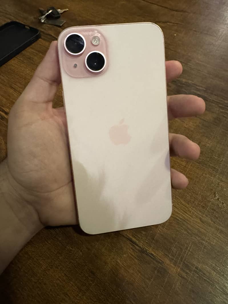 Apple iPhone 15 plus 7