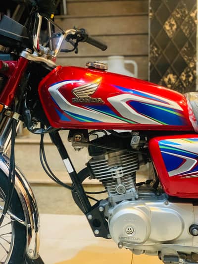 HONDA CG 125 BRAND NEW CONDITION