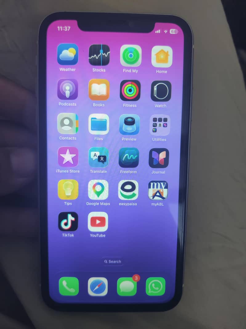 Apple iPhone 11 0