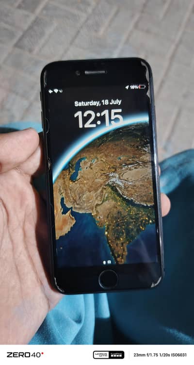 Apple iPhone 8