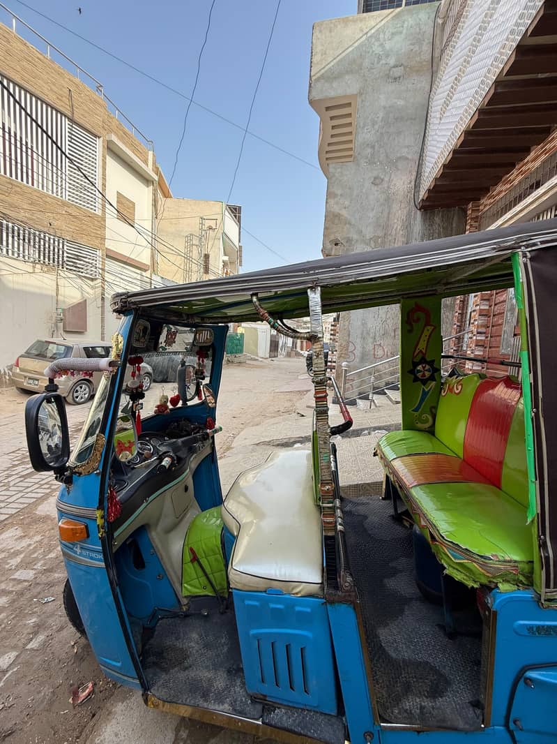 Auto rickshaws 0