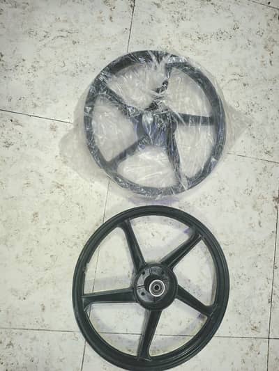 black alloy rims for sale 20 days use new condtion