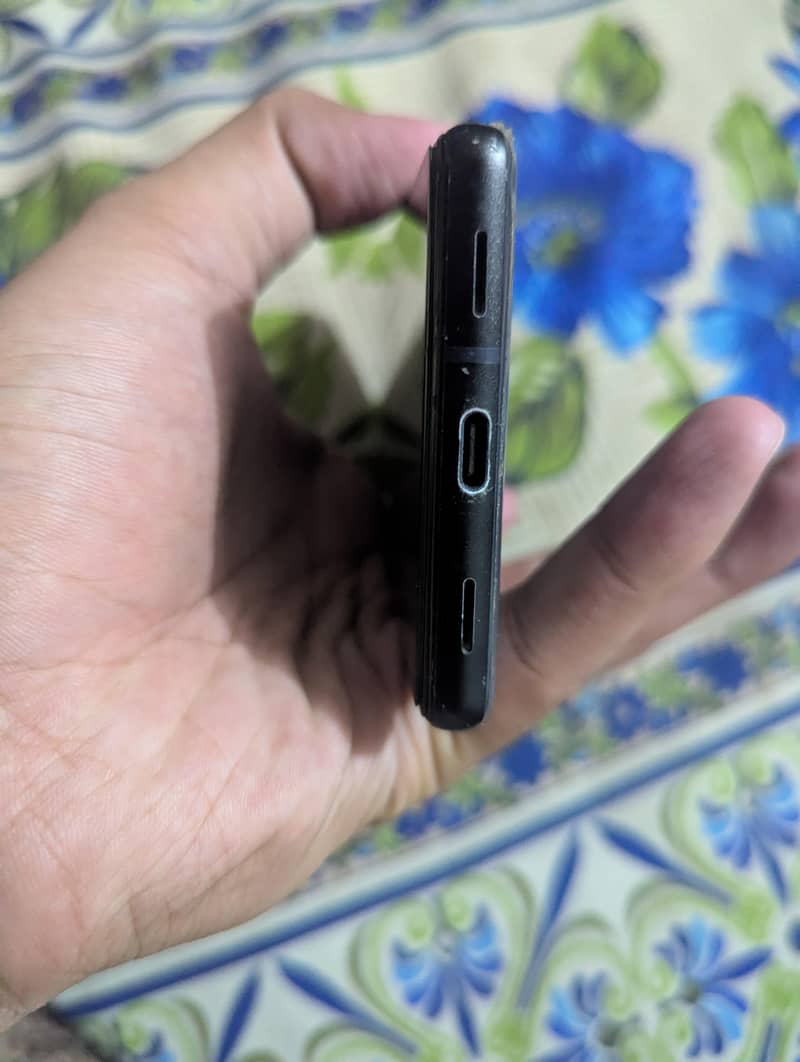 Google Pixel 6a 3