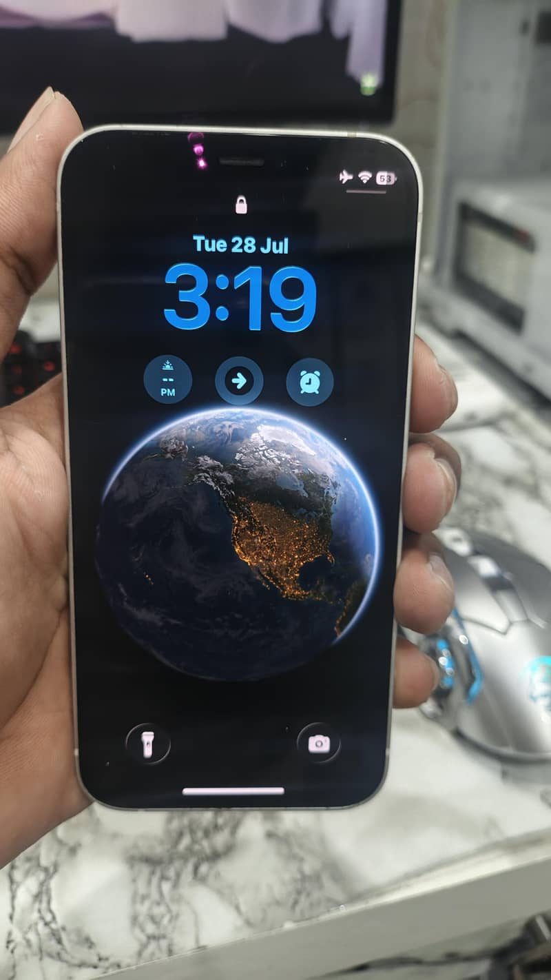 Apple iPhone 12 mini 1
