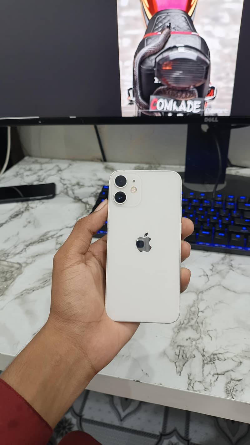 Apple iPhone 12 mini 2