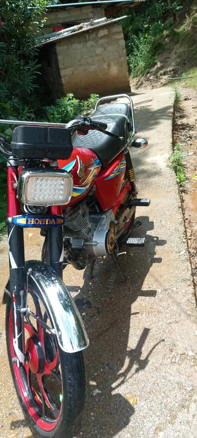 Honda CG 125 2018 | Lahore Registered | Biometric Available