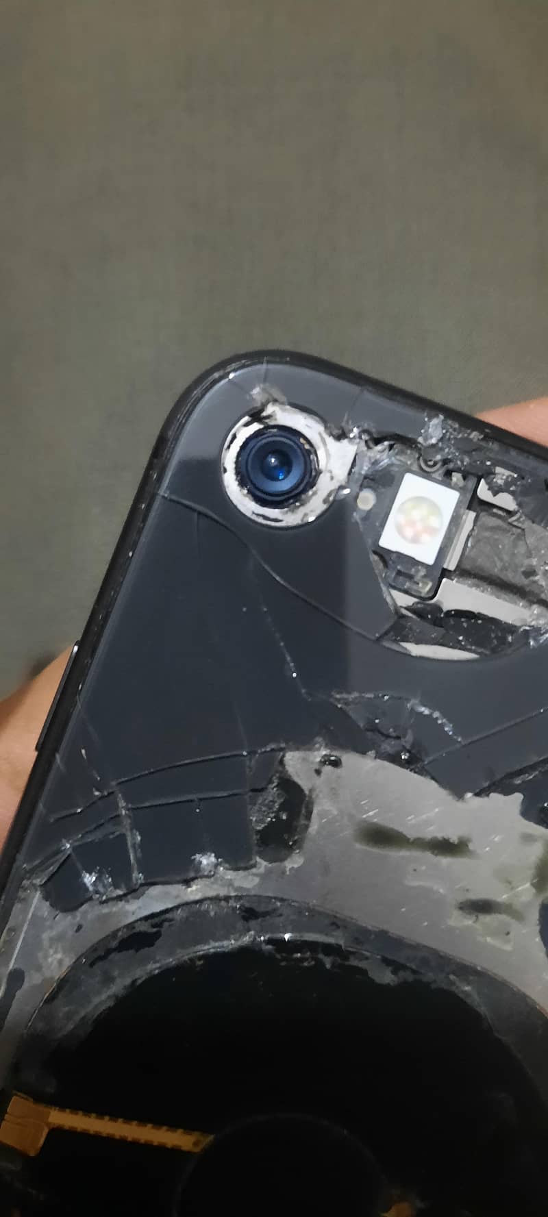 Apple iPhone 8 3