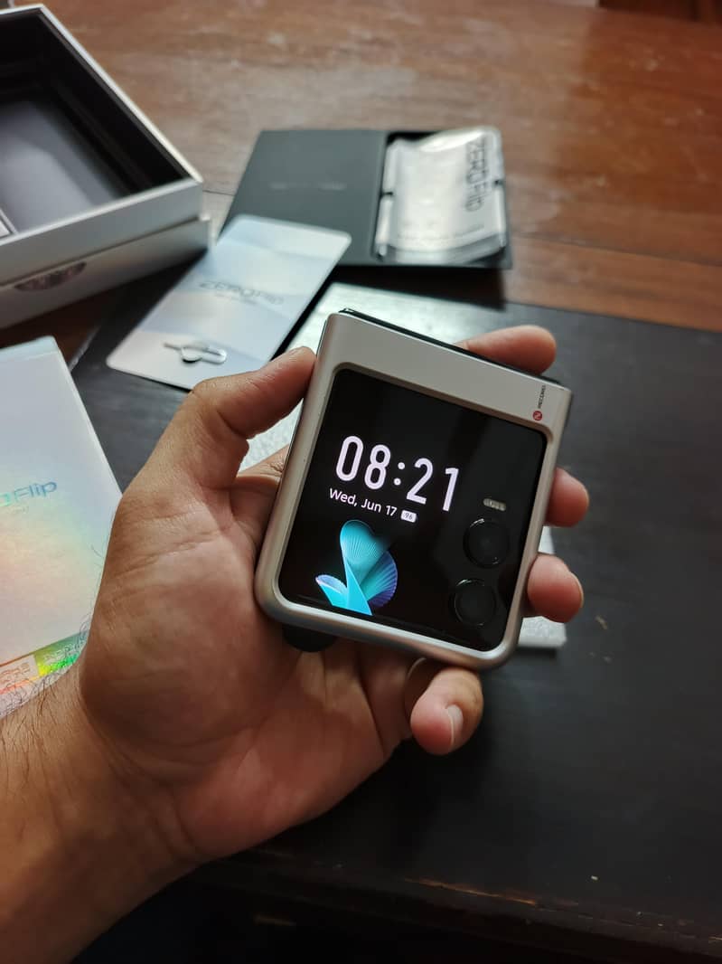 Infinix Zero Flip 3