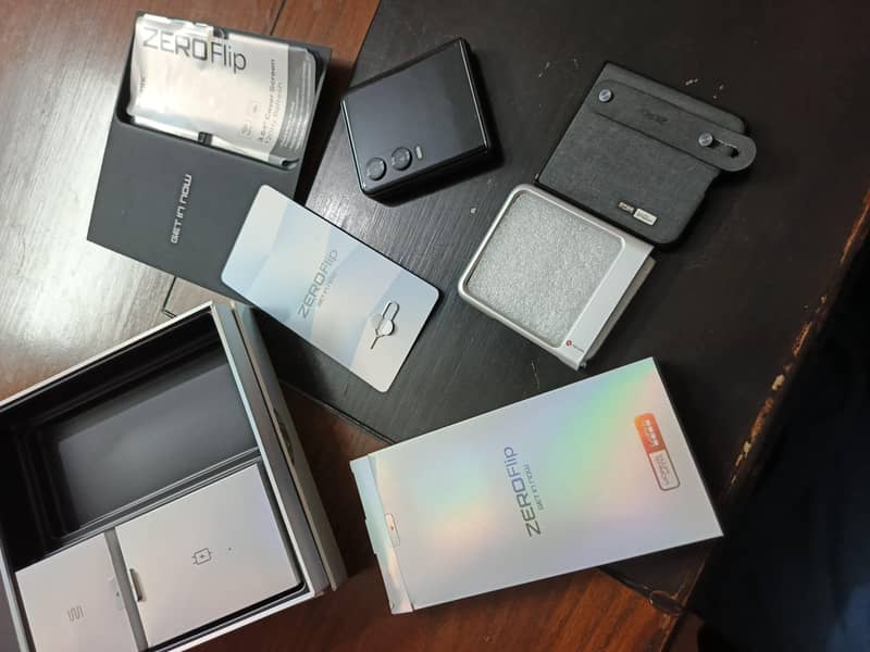Infinix Zero Flip 16