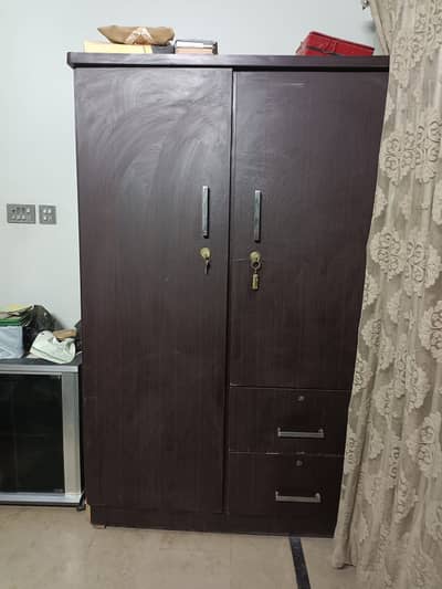 2 door cupboard