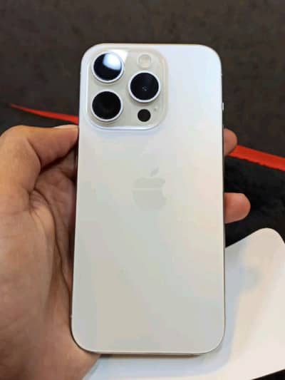 Apple iPhone 15 Pro Max