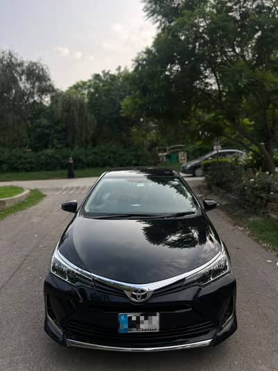 Altis 1.6 X model 2022