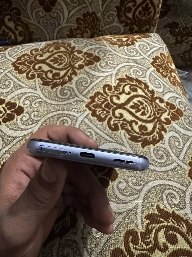 One Plus 9 5G 5