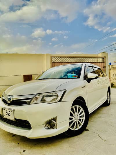Toyota Corolla Fielder 2013